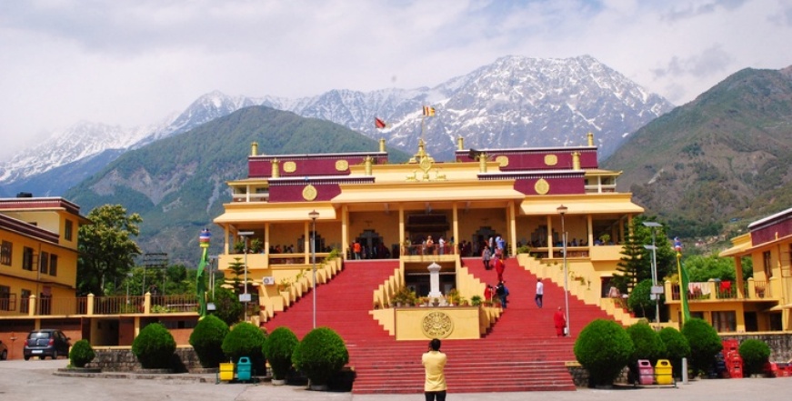 dharamsala-buddhist-monastery