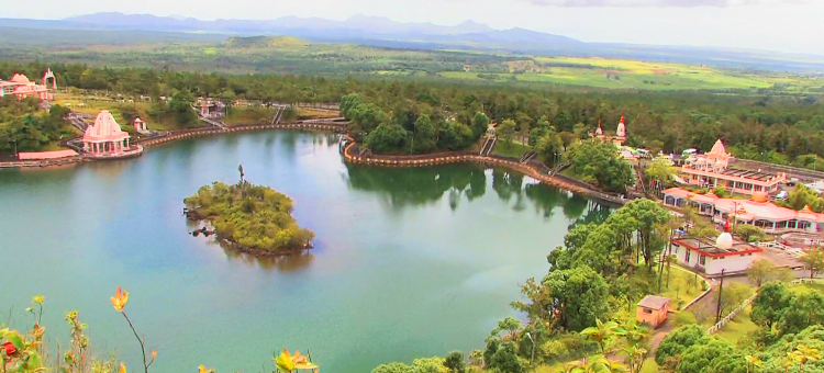 grand-bassin-lake-mauritius