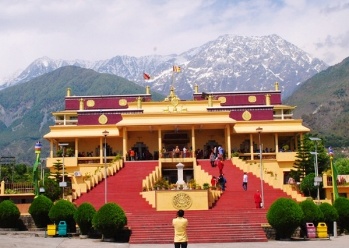 dharamsala-buddhist-monastery