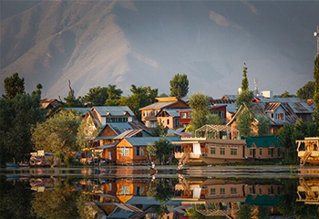 kashmir srinagar delhi tour